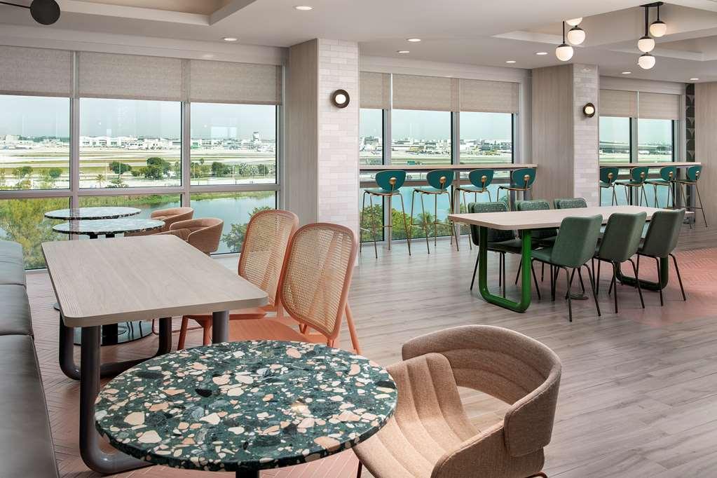 Tru By Hilton Miami Airport South Blue Lagoon Miami Springs Ngoại thất bức ảnh
